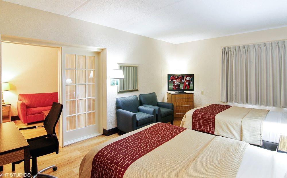 Red Roof Inn Plus+ Jacksonville - Southpoint Dış mekan fotoğraf