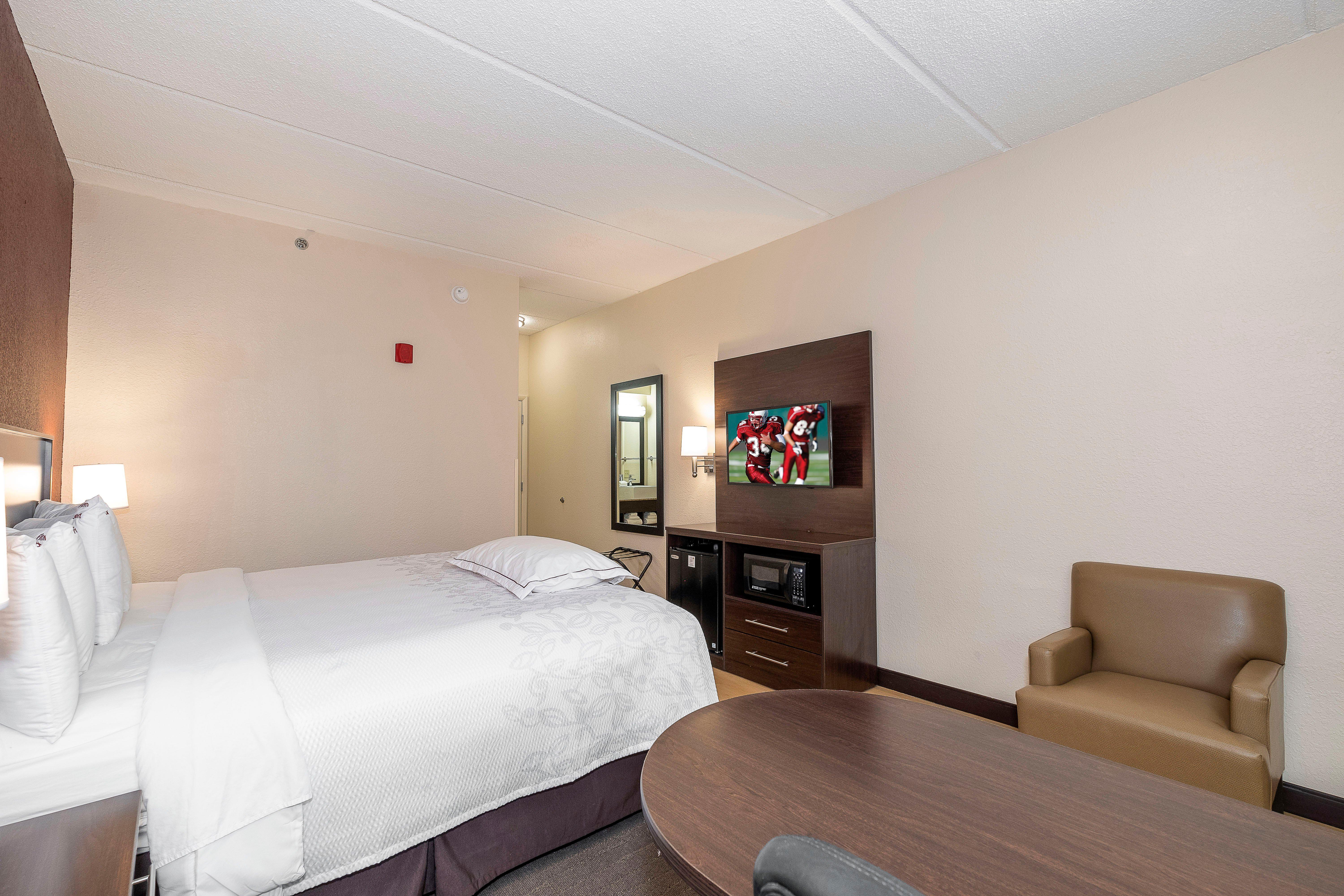 Red Roof Inn Plus+ Jacksonville - Southpoint Dış mekan fotoğraf