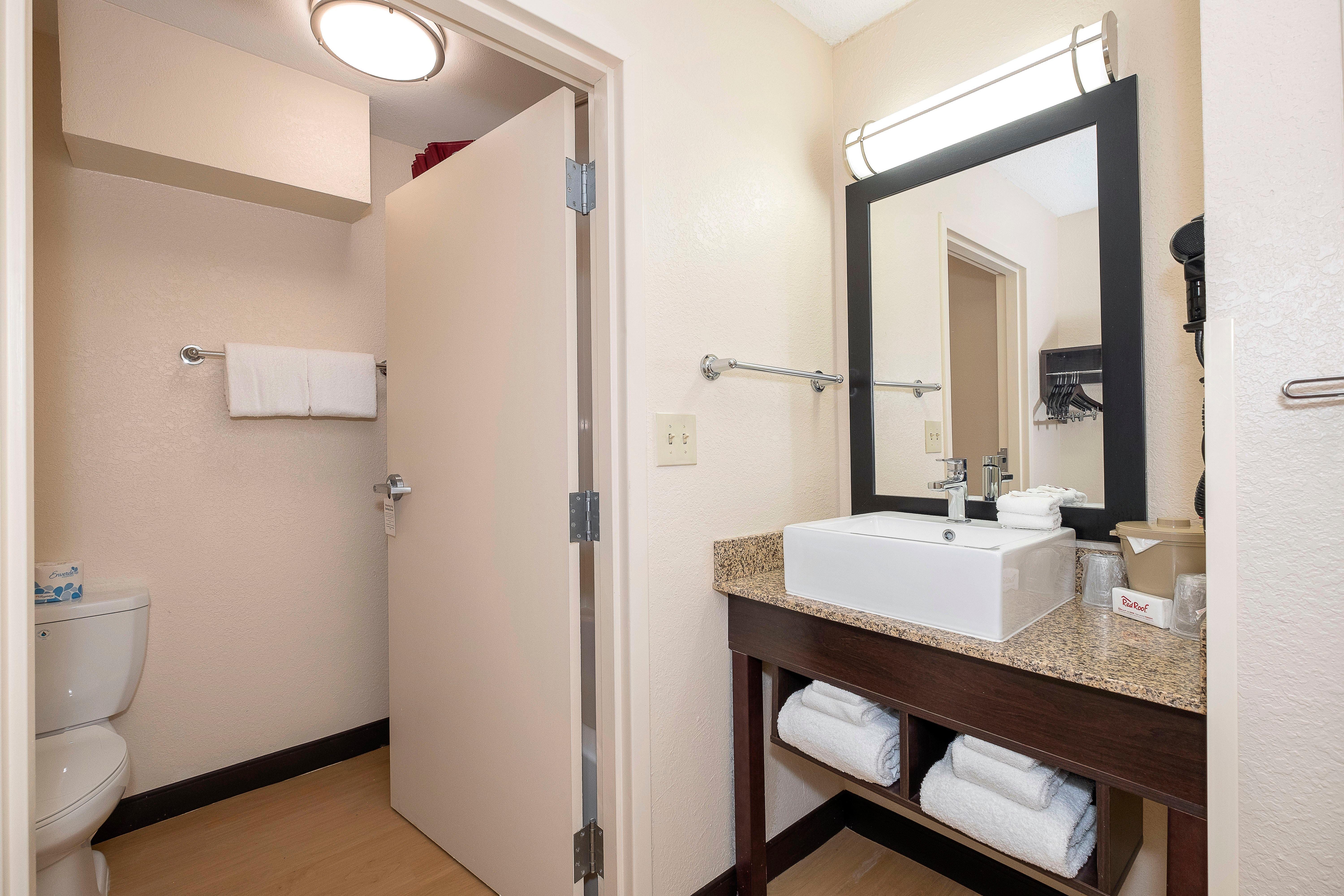 Red Roof Inn Plus+ Jacksonville - Southpoint Dış mekan fotoğraf