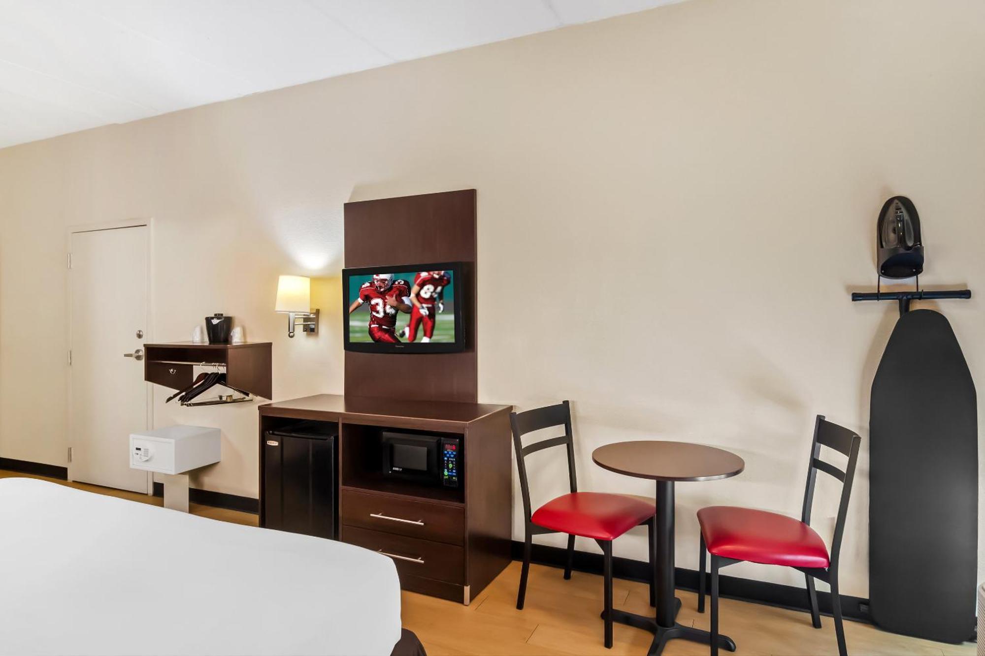 Red Roof Inn Plus+ Jacksonville - Southpoint Dış mekan fotoğraf