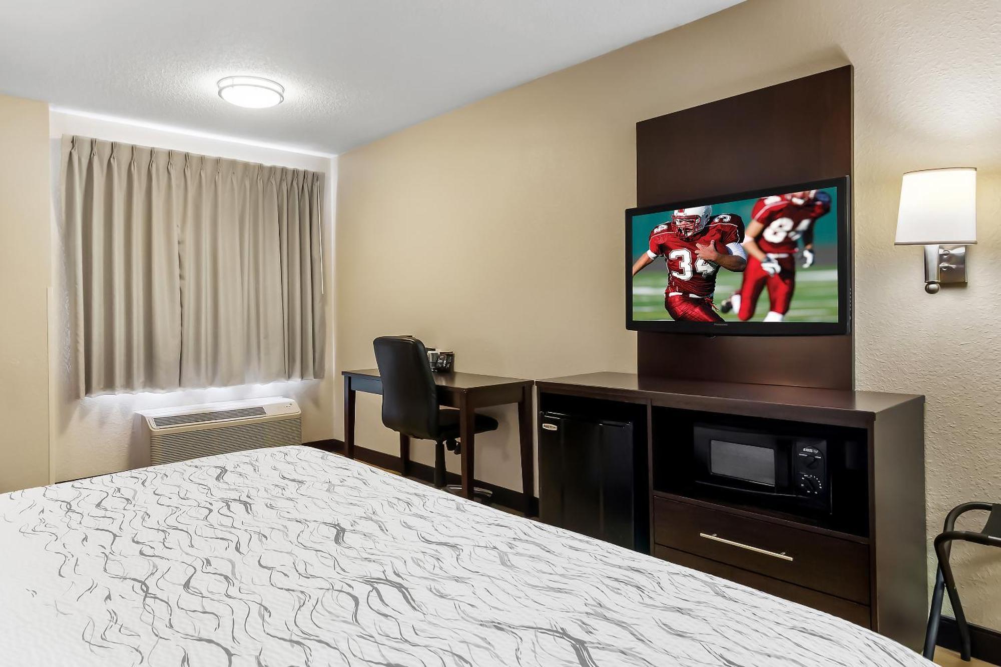 Red Roof Inn Plus+ Jacksonville - Southpoint Dış mekan fotoğraf